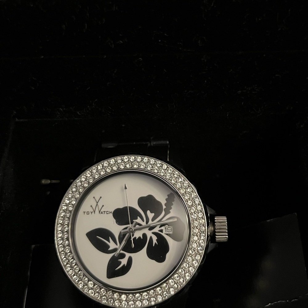 Retro Toy Watch - Picture 6 of 7